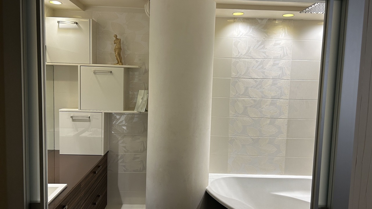 Photo of Bathroom in Grenelle