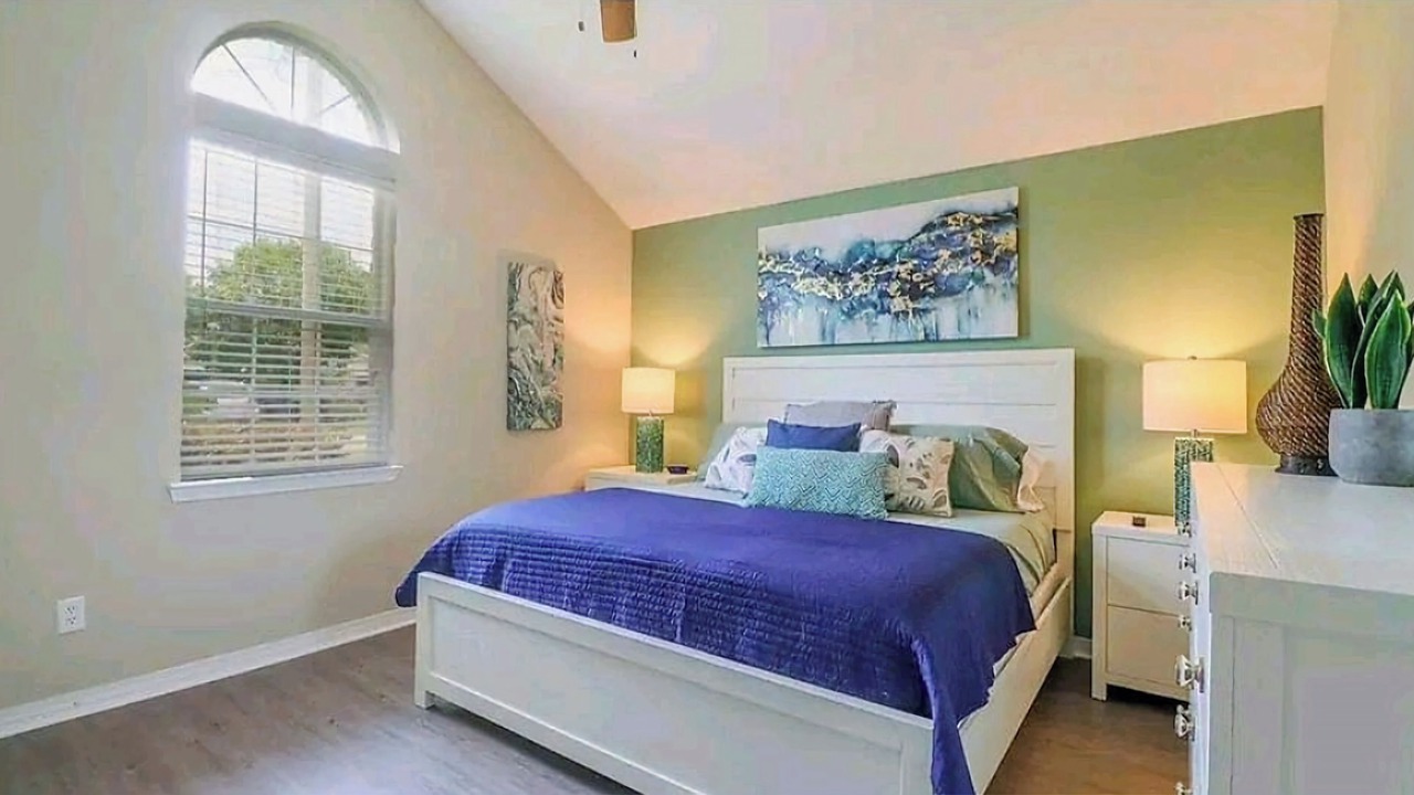 Photo of Bedroom in Ocean Springs