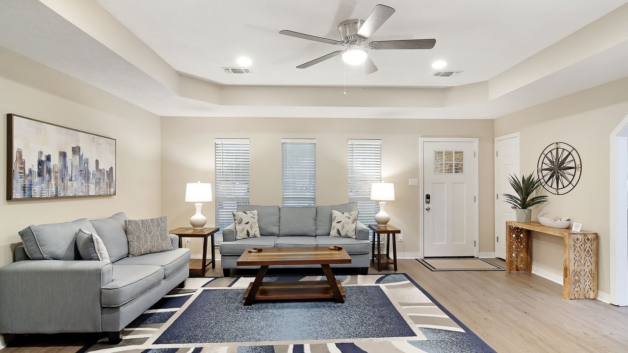 Photo of Livingroom in Ocean Springs