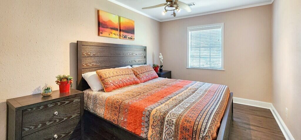 Photo of Bedroom in Shoreline Park