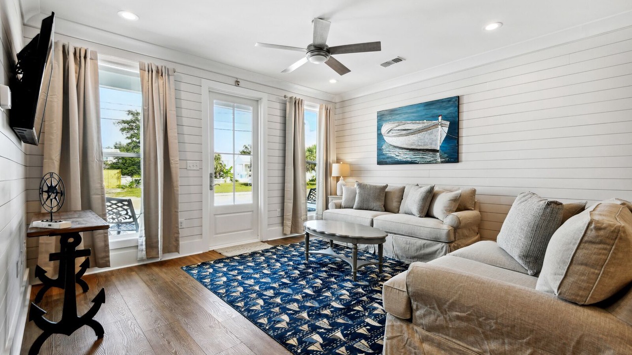 Photo of Livingroom in Old Town