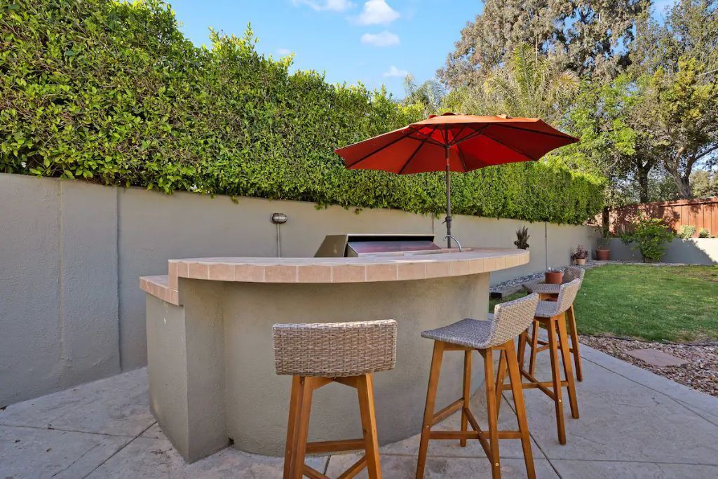 Photo of Patio Balcony in Woodland Hills