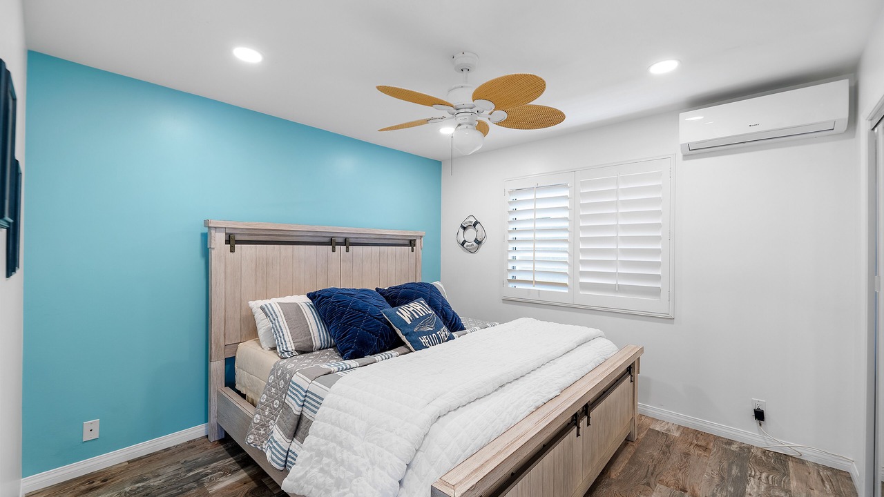 Photo of Bedroom in Silver Strand