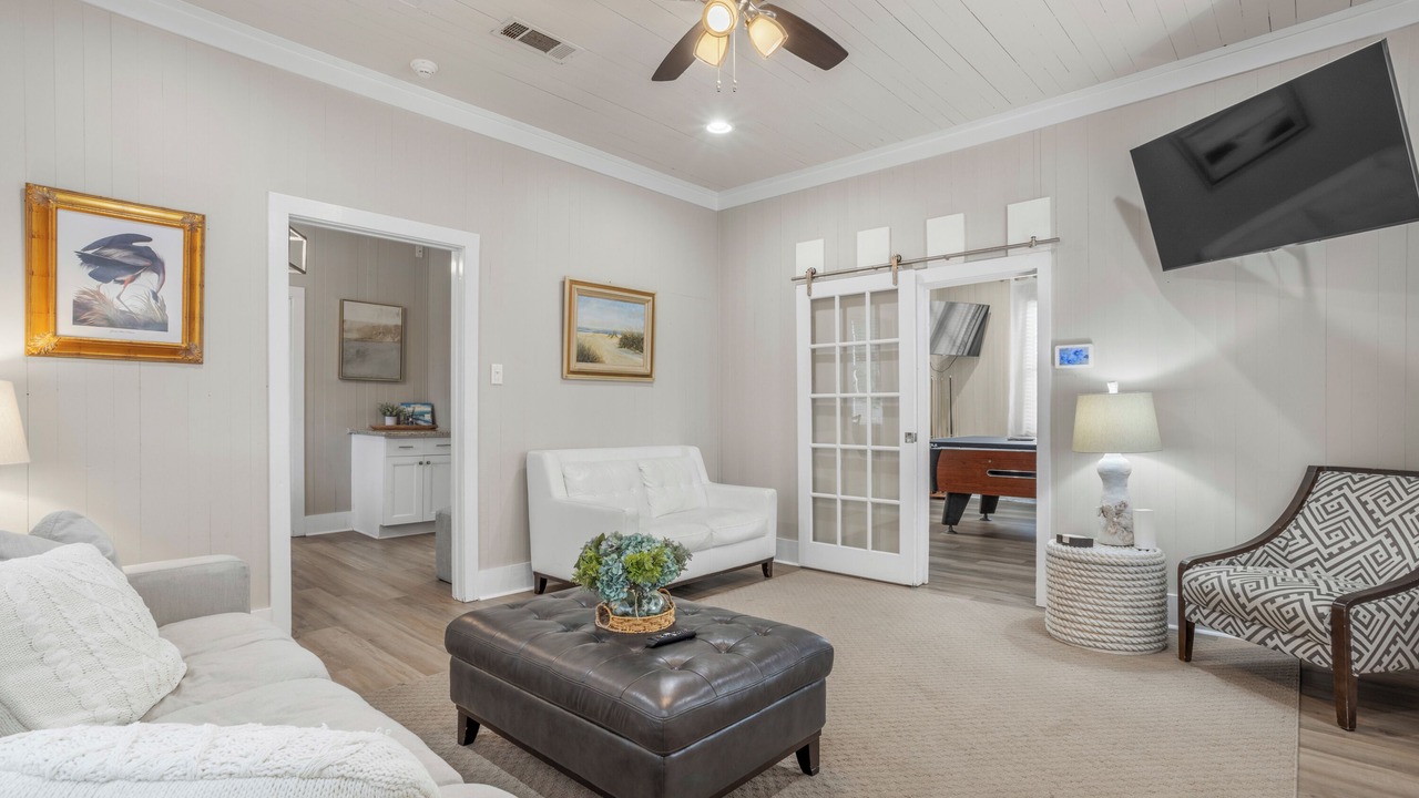 Photo of Livingroom in Ocean Springs
