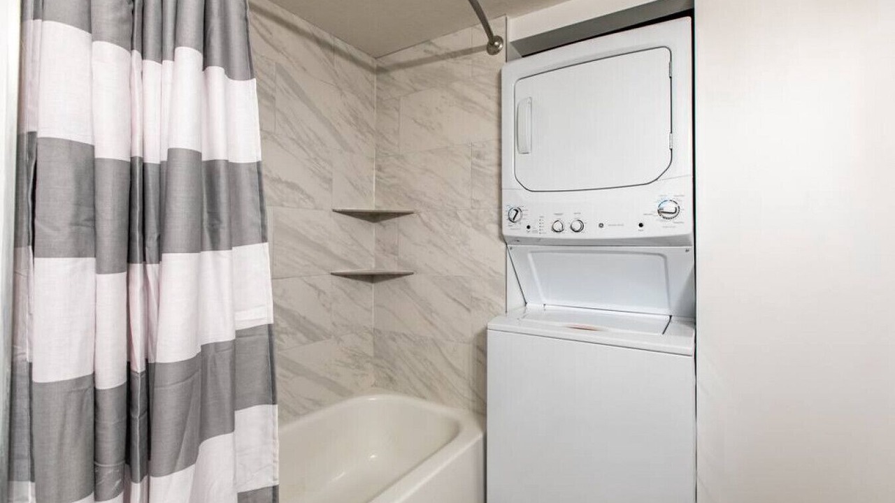 Photo of Bathroom in East Side Pioneers