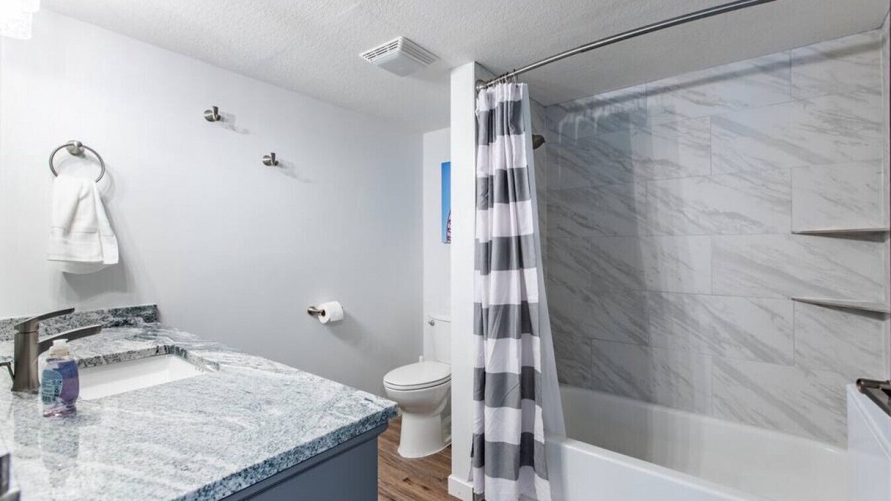 Photo of Bathroom in East Side Pioneers