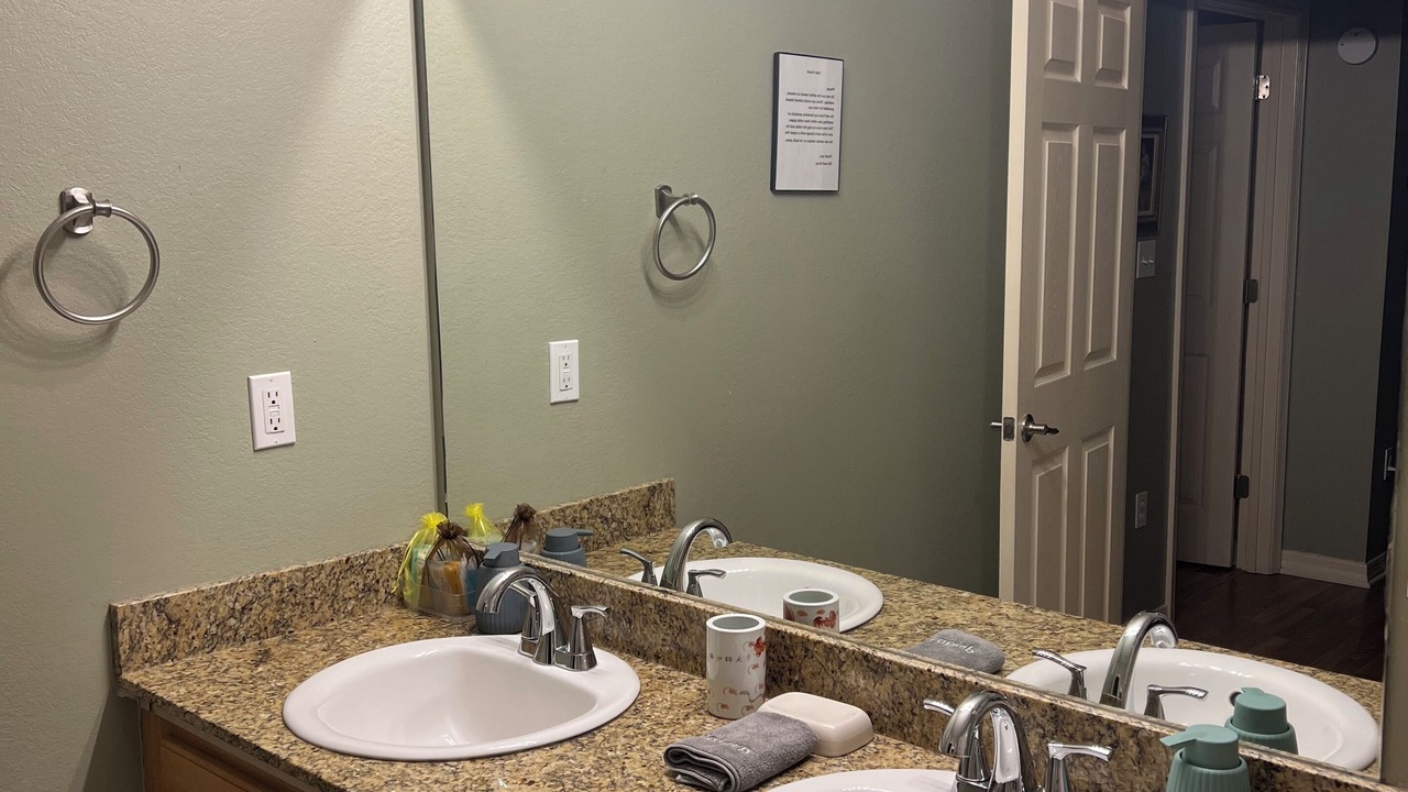 Photo of Bathroom in Bay St Louis