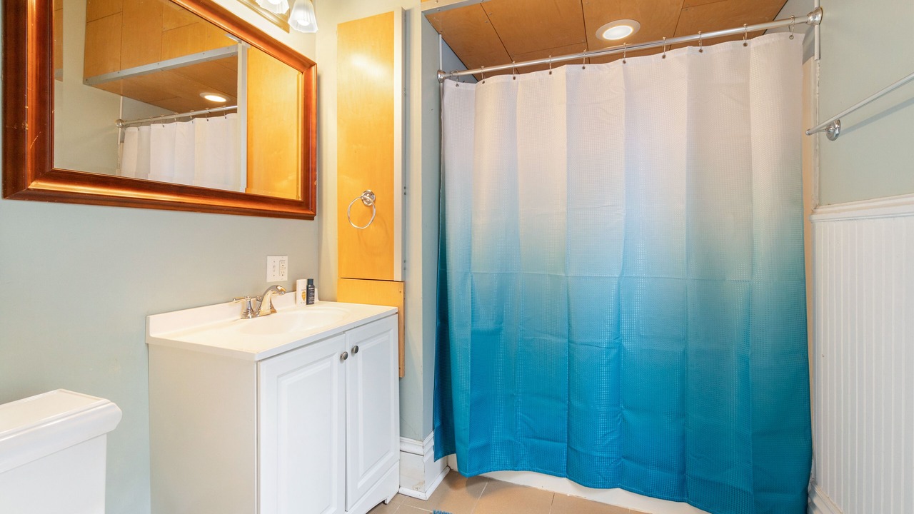 Photo of Bathroom in Lowry Hill East