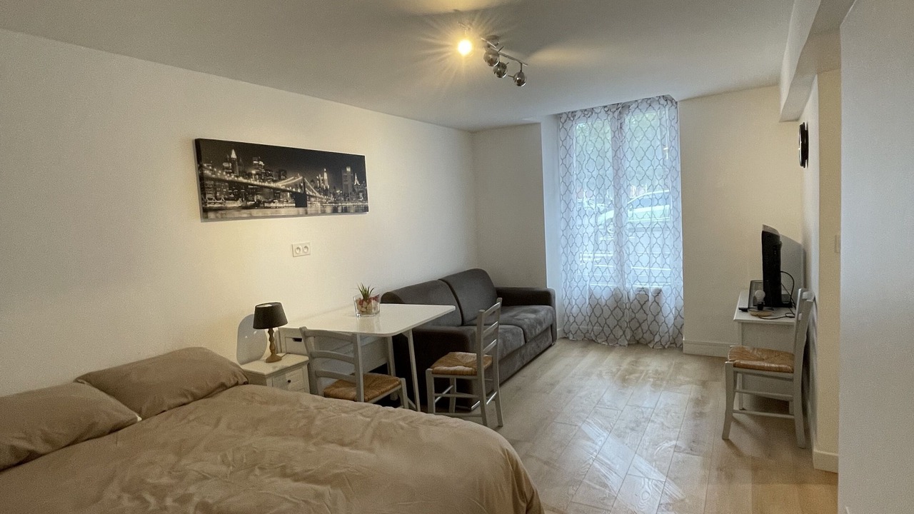 Photo of Bedroom in Villiers-le-Bel