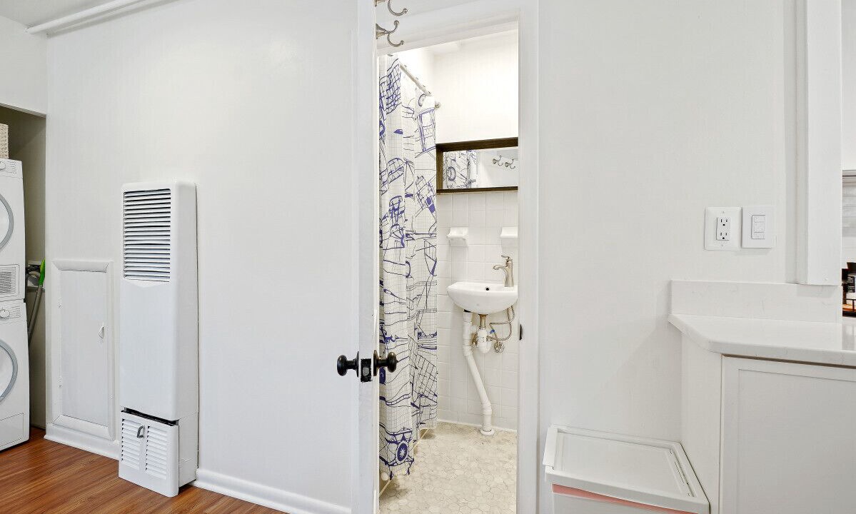 Photo of Bathroom in Historic District