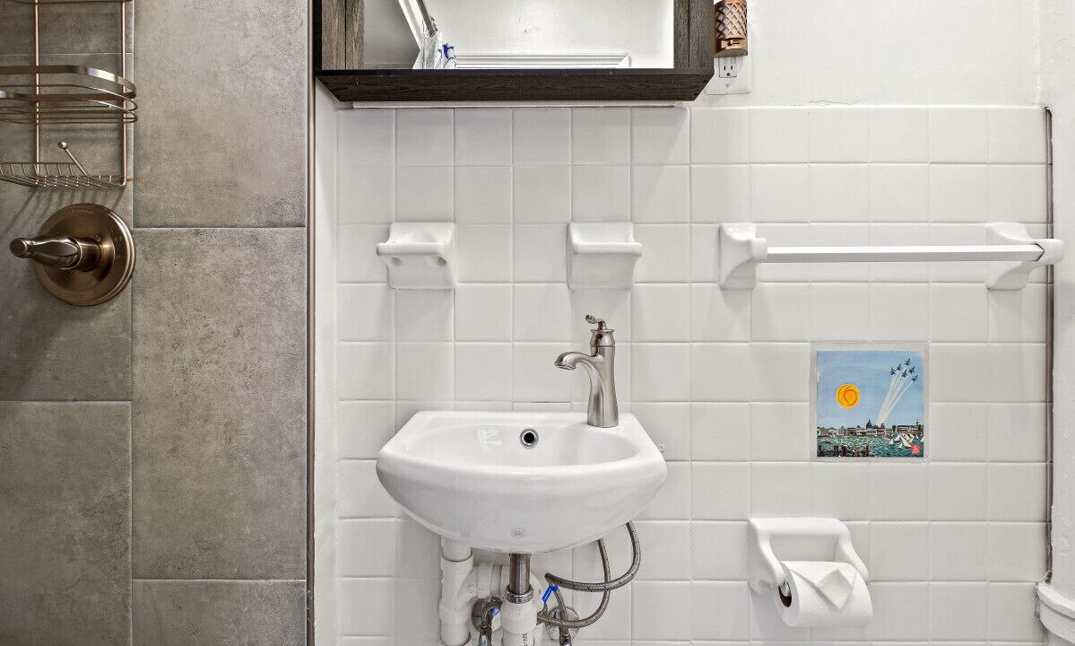 Photo of Bathroom in Historic District