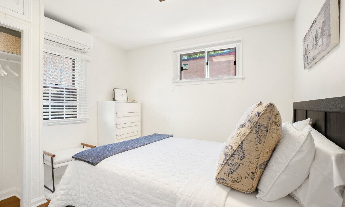Photo of Bedroom in Historic District