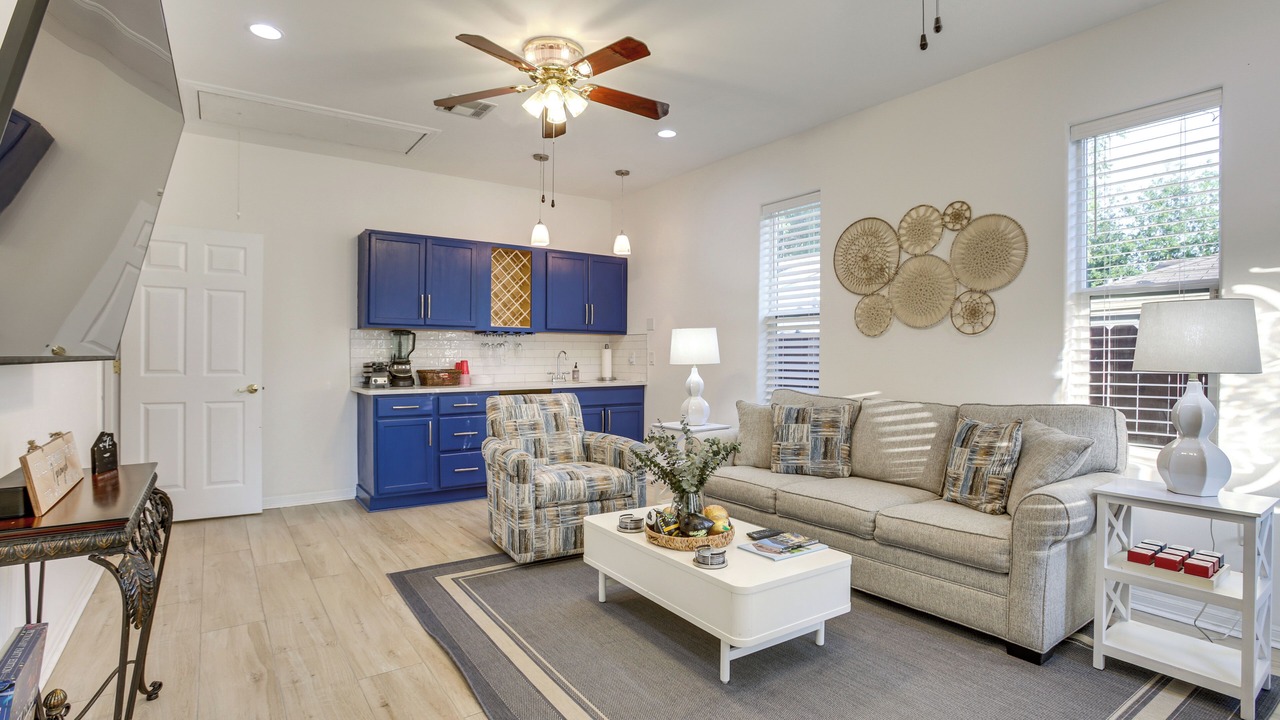 Photo of Bedroom in Gentilly Woods