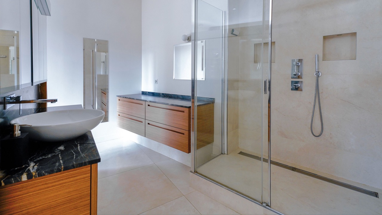 Photo of Bathroom in Saint-Merri