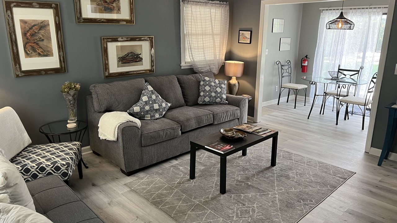 Photo of Livingroom in Ocean Springs