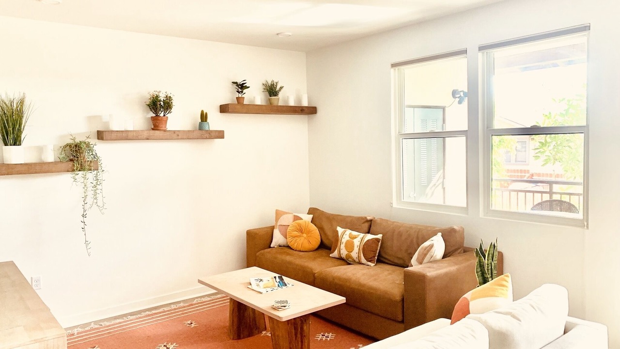 Photo of Livingroom in Ventura