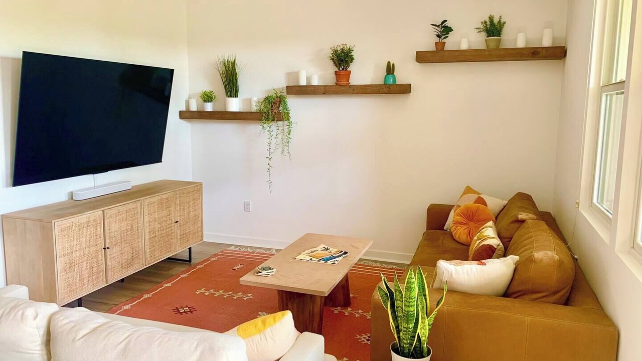 Photo of Livingroom in Ventura