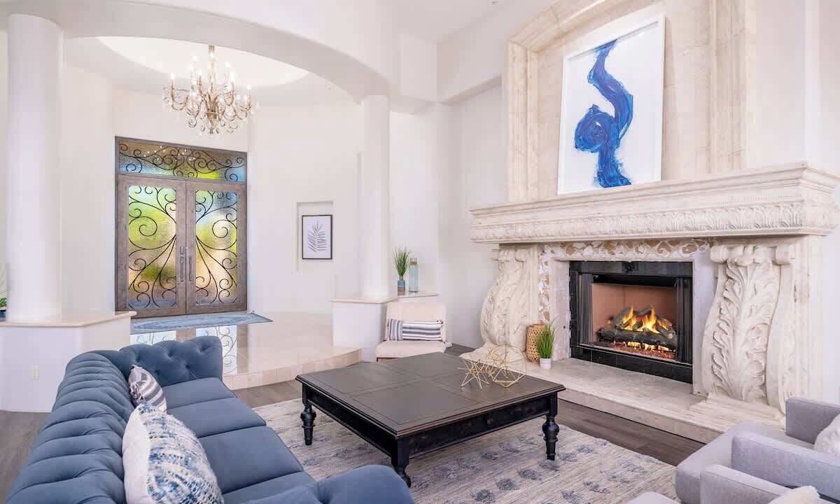 Photo of Livingroom in North Scottsdale