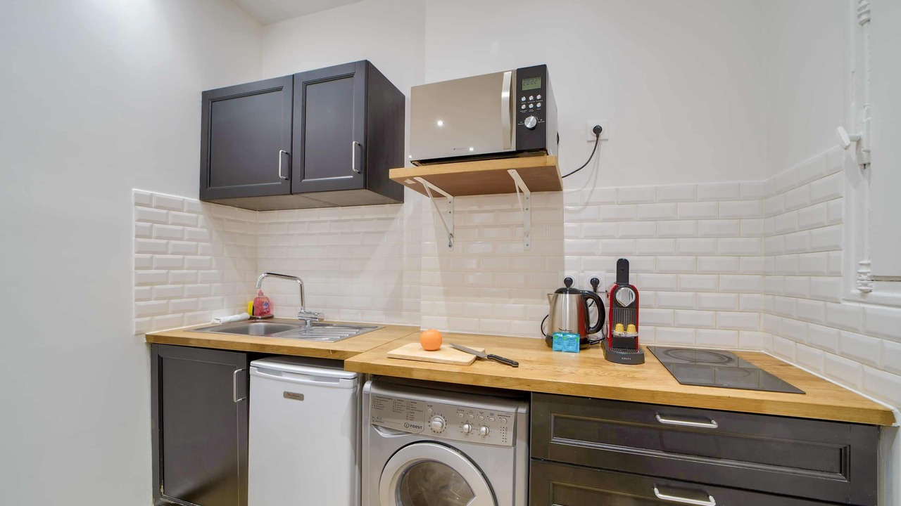 Photo of Kitchen in 8th Arrondissement