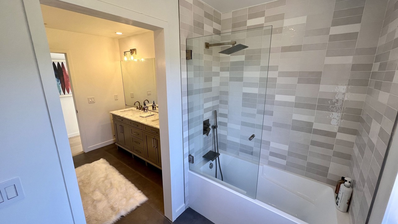 Photo of Bathroom in Somis