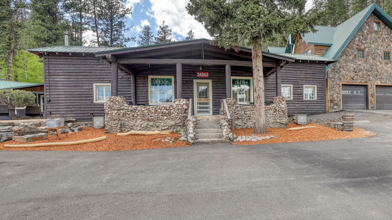 Photo of Outdoor in Hill City