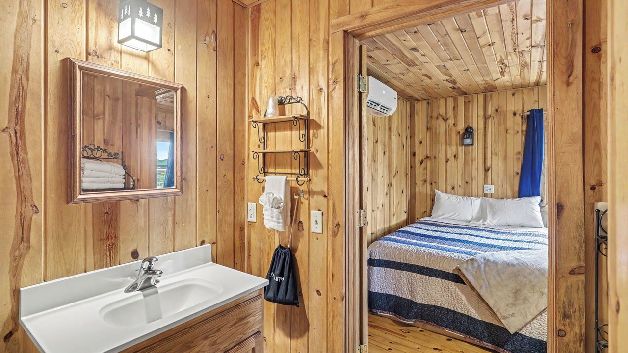 Photo of Bathroom in Hill City