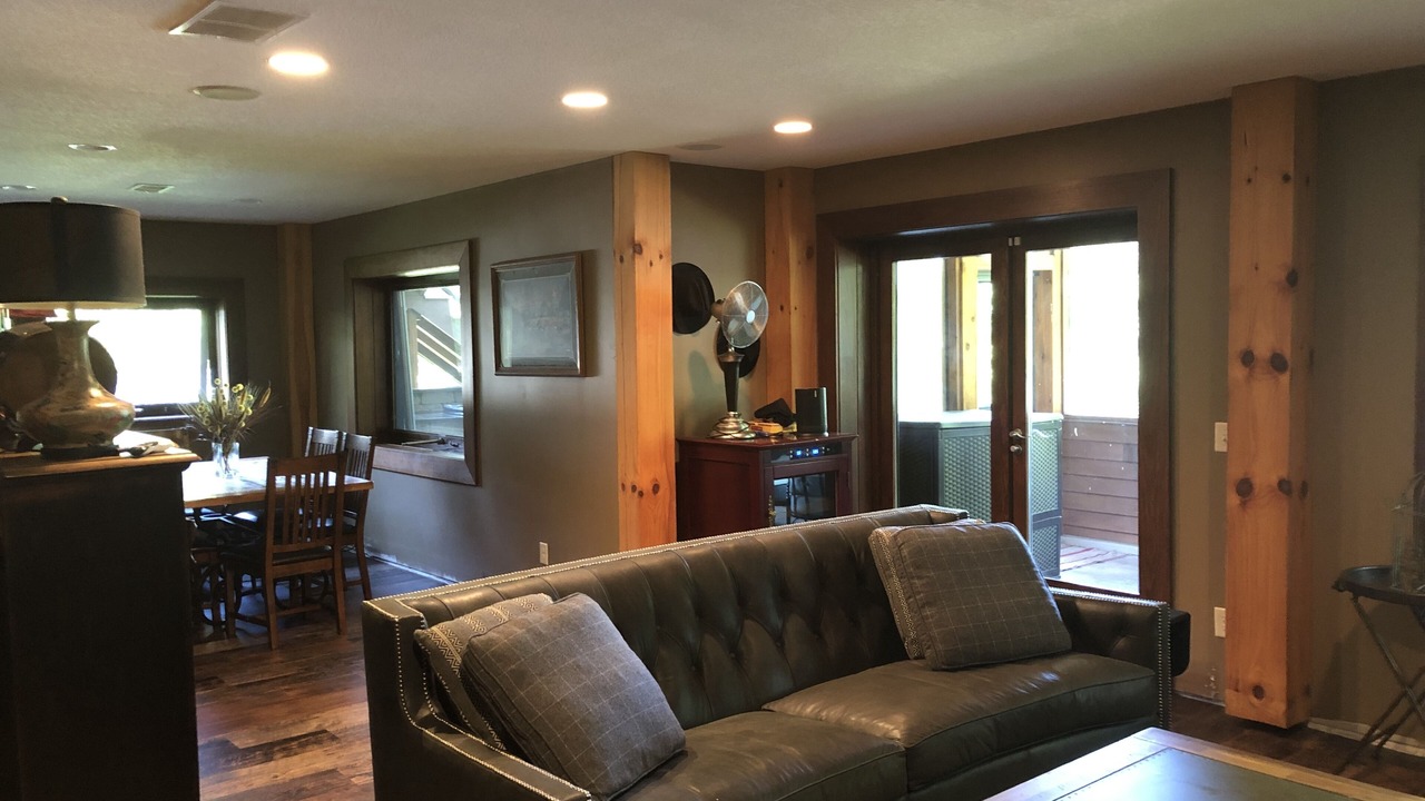 Photo of Livingroom in Alexandria