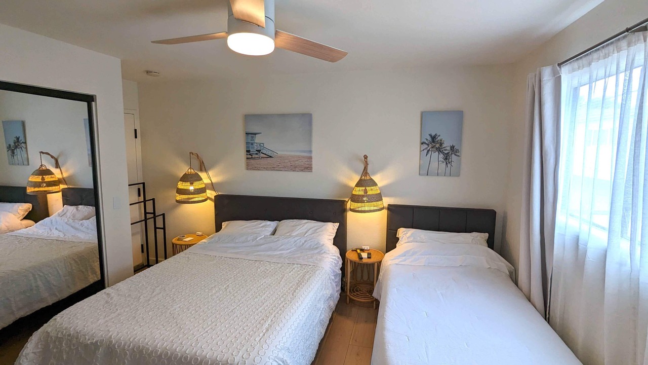 Photo of Bedroom in Alamitos Beach
