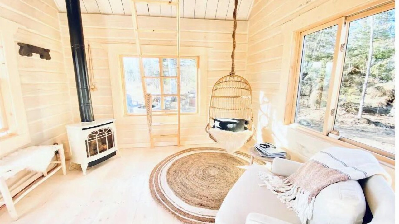 Photo of Livingroom in Grand Marais