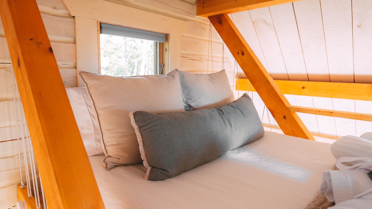 Photo of Bedroom in Grand Marais