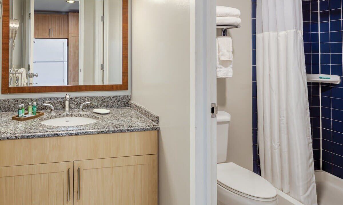 Photo of Bathroom in Yachting Village