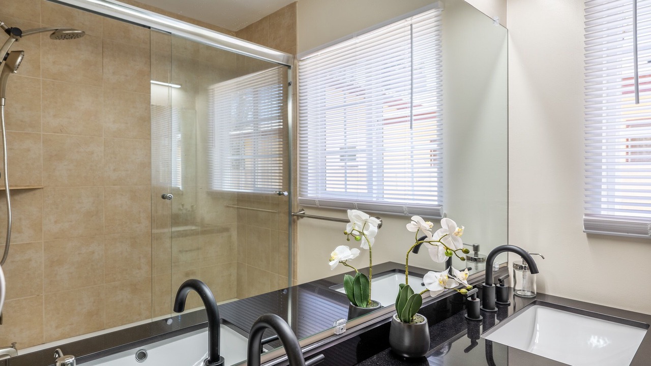 Photo of Bathroom in West Hills