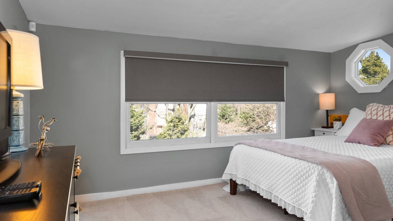 Photo of Bedroom in Historic District