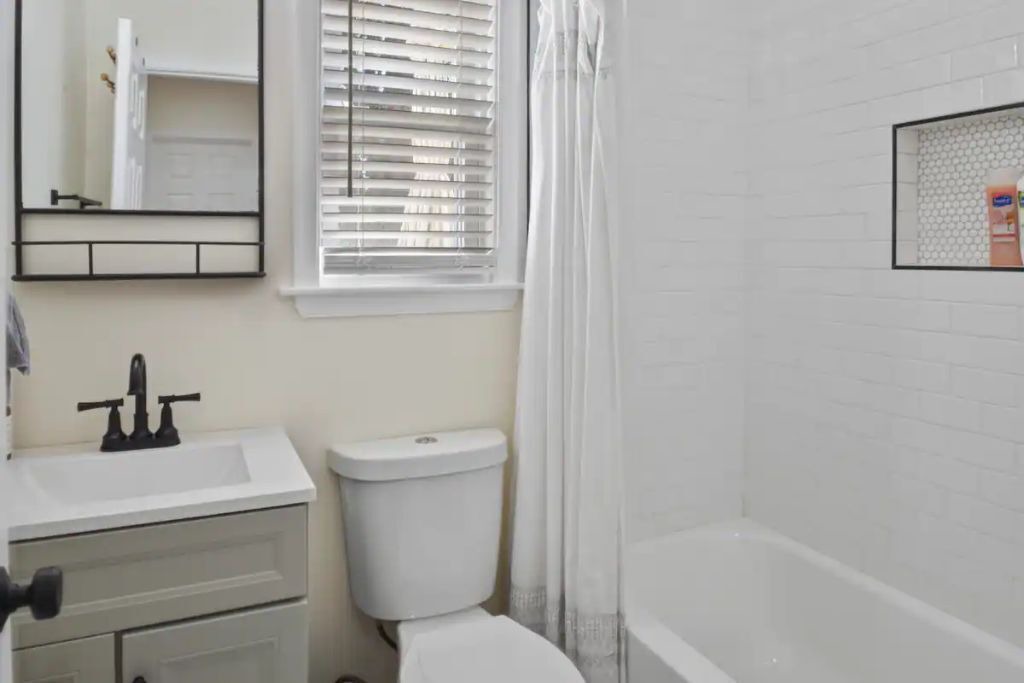Photo of Bathroom in Leesburg