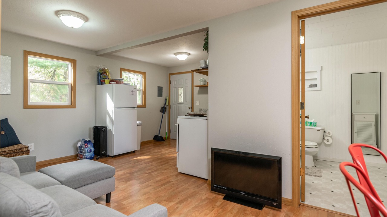 Photo of Livingroom in Arkdale