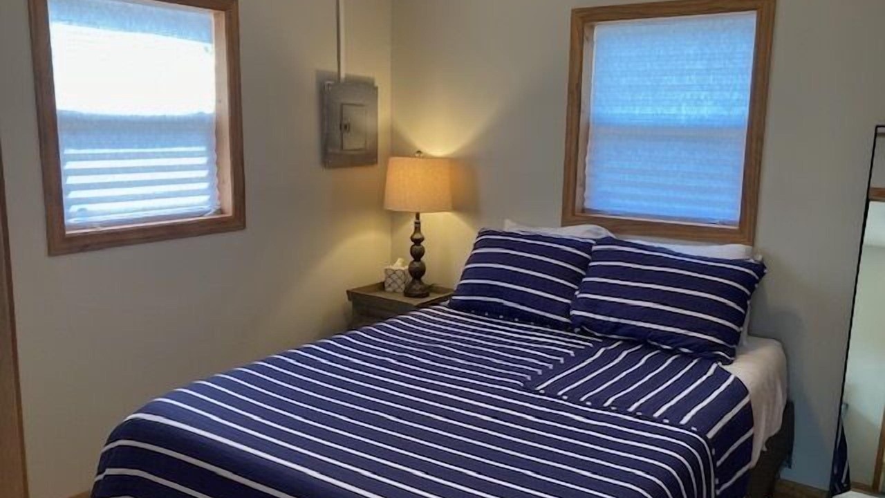 Photo of Bedroom in Arkdale