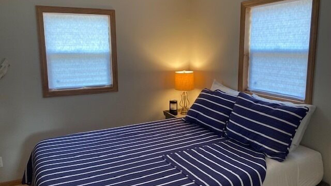 Photo of Bedroom in Arkdale