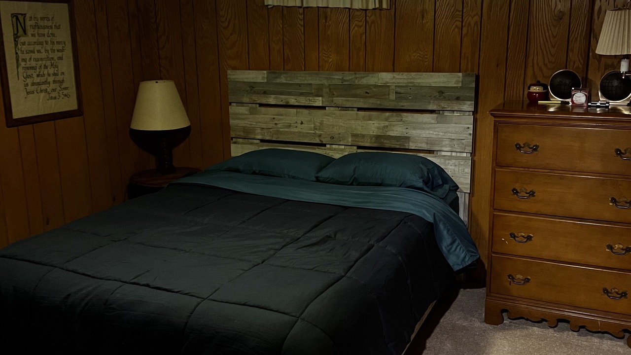 Photo of Bedroom in Crosslake