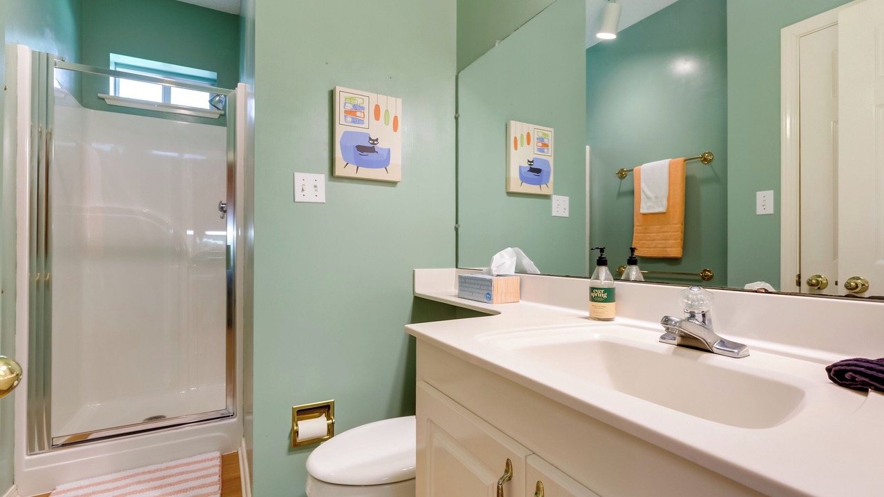 Photo of Bathroom in Diamondhead