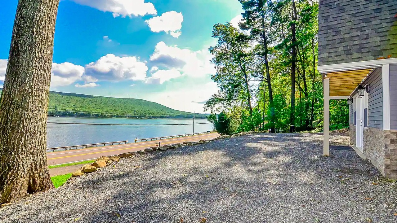 Photo of Outdoor in Mountainside