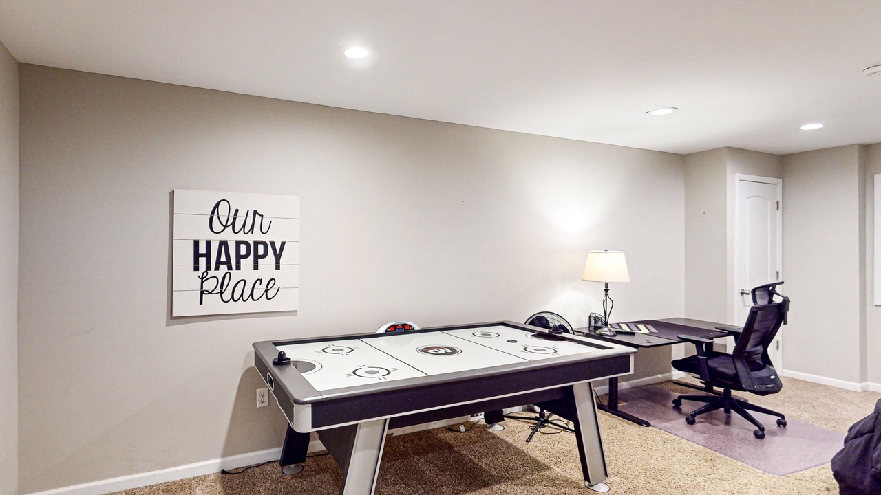 Photo of Bedroom in Mountainside