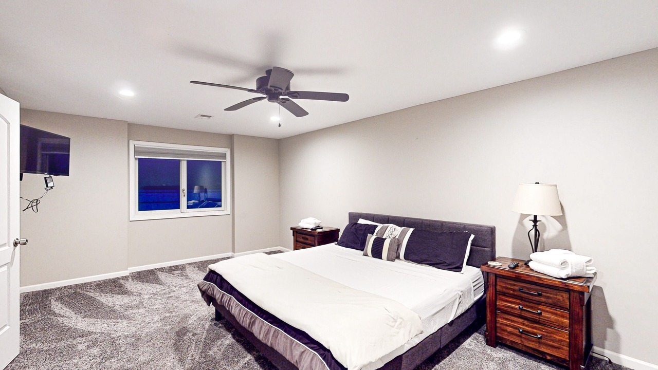 Photo of Bedroom in Mountainside