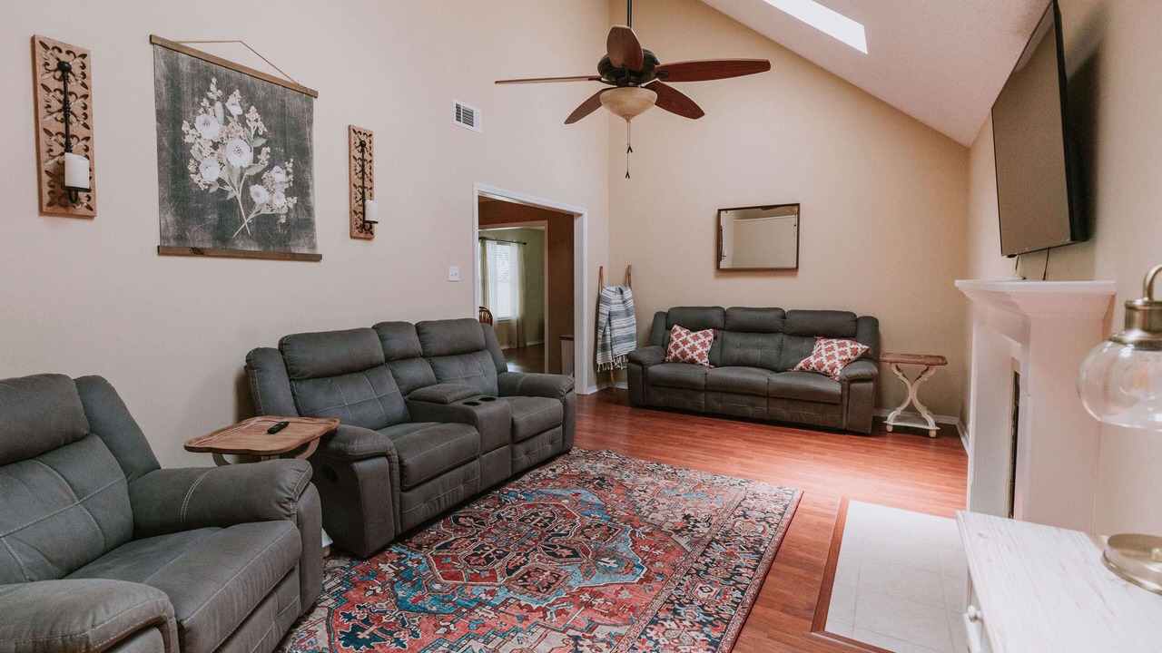 Photo of Livingroom in Ocean Springs