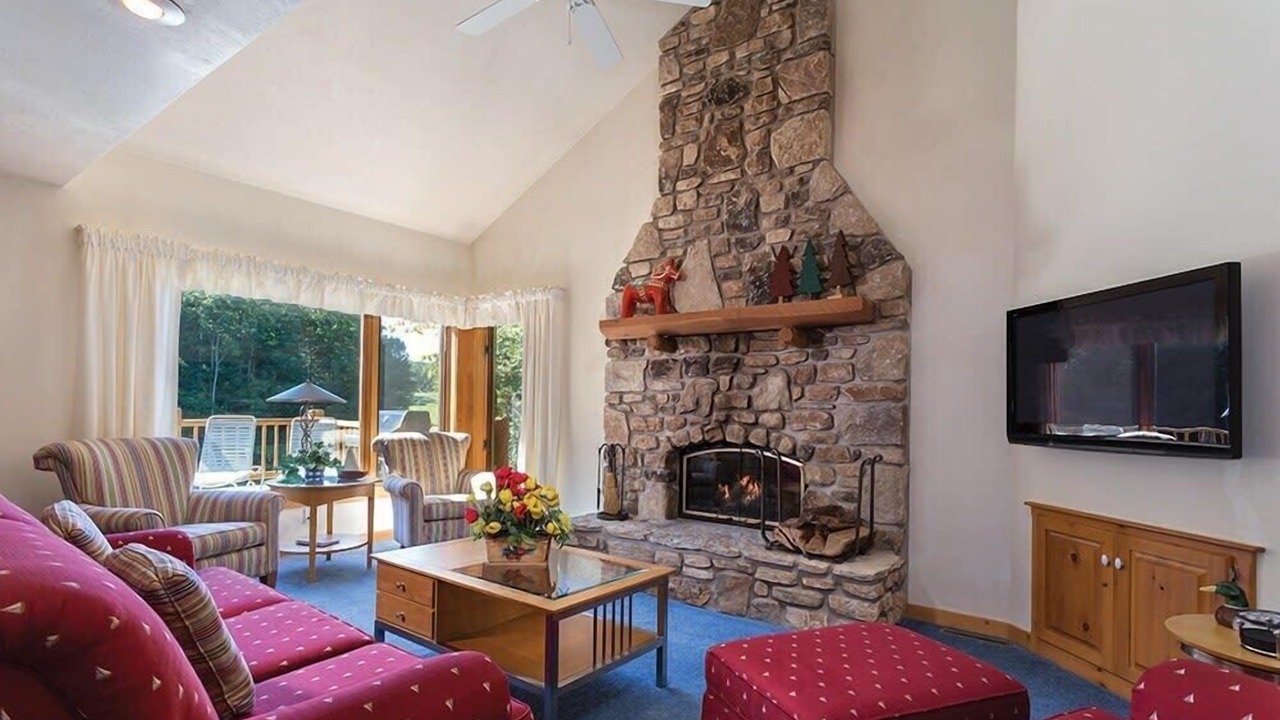 Photo of Livingroom in Fish Creek