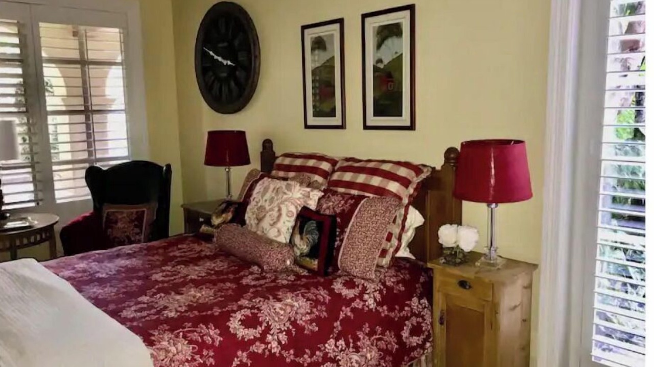 Photo of Bedroom in Carpinteria