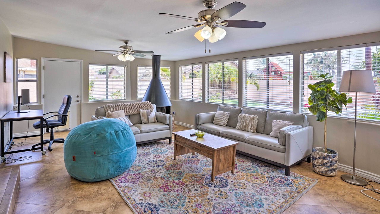 Photo of Livingroom in Southwest Anaheim