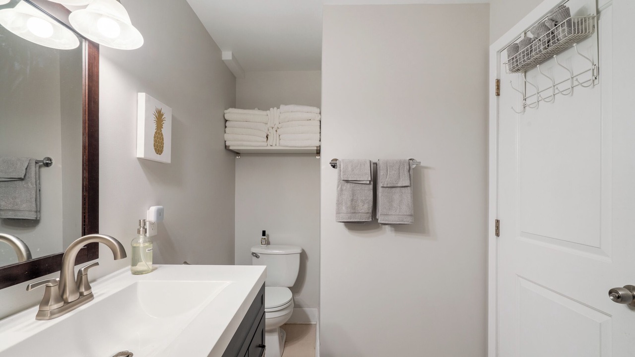 Photo of Bathroom in Point Breeze