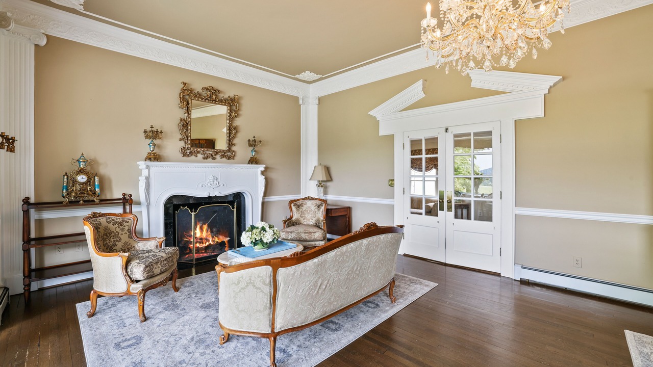 Photo of Livingroom in Purcellville