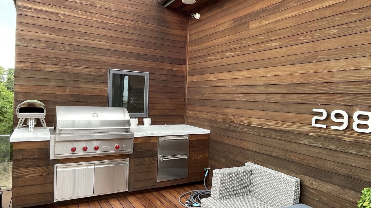 Photo of Patio Balcony in Brewster