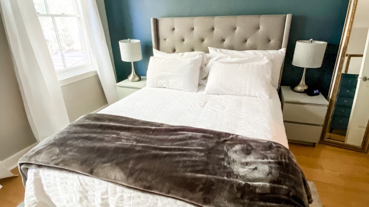 Photo of Bedroom in Old Town West